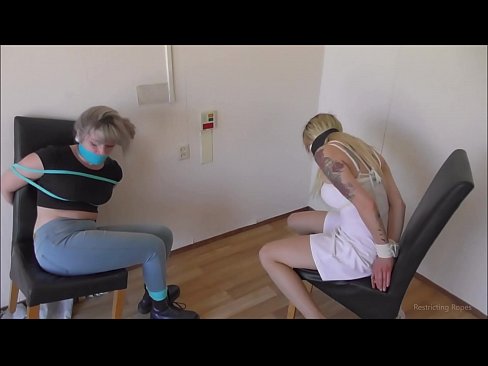 ❤️ Ferslave / fêstbûn en gagged / famke yn need ❤ Pornofideo by porno fy.redporn-tv.ru ❌️